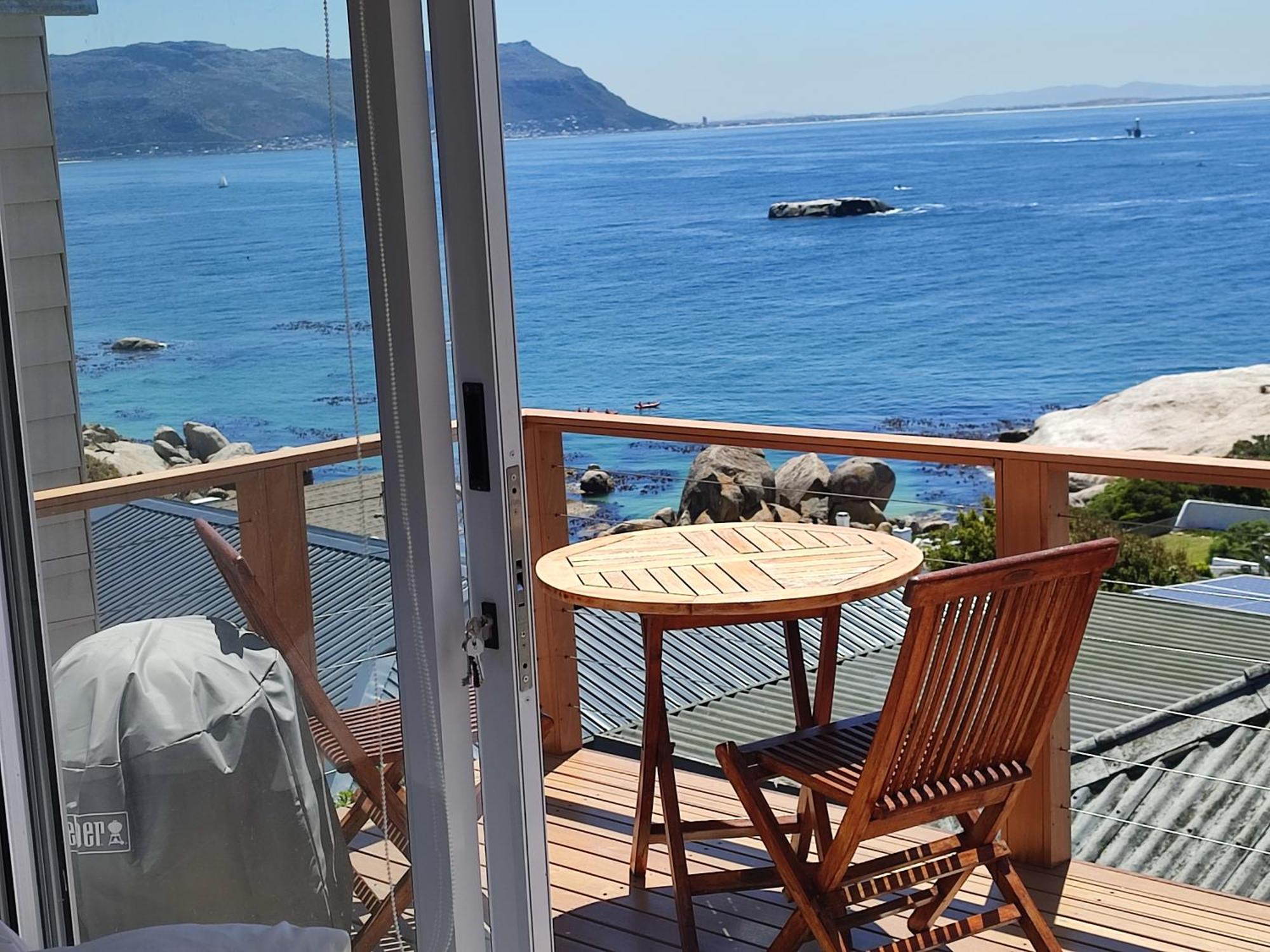 Penguins View Guesthouse Simonʼs Town Eksteriør bilde