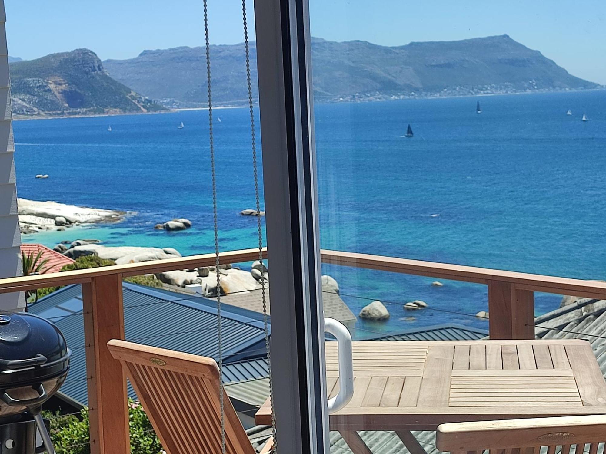 Penguins View Guesthouse Simonʼs Town Eksteriør bilde