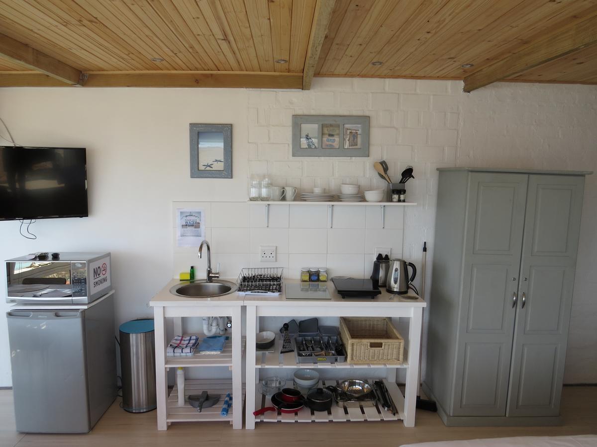 Penguins View Guesthouse Simonʼs Town Eksteriør bilde