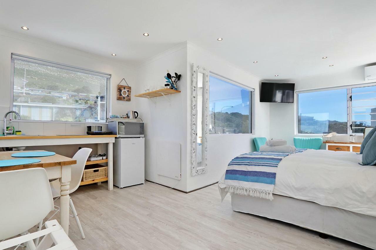 Penguins View Guesthouse Simonʼs Town Eksteriør bilde